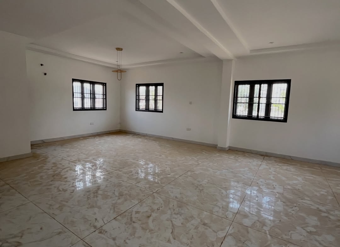 4 bedroom semi-detached duplex for sale in Guzape, Abuja