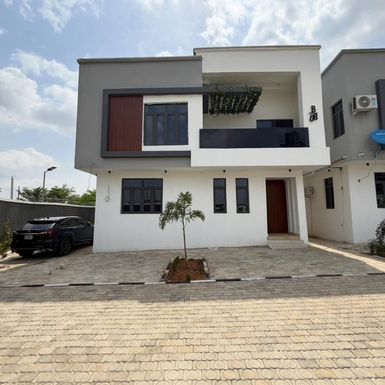 4 bedroom detached duplex for sale in Mabushi, Abuja