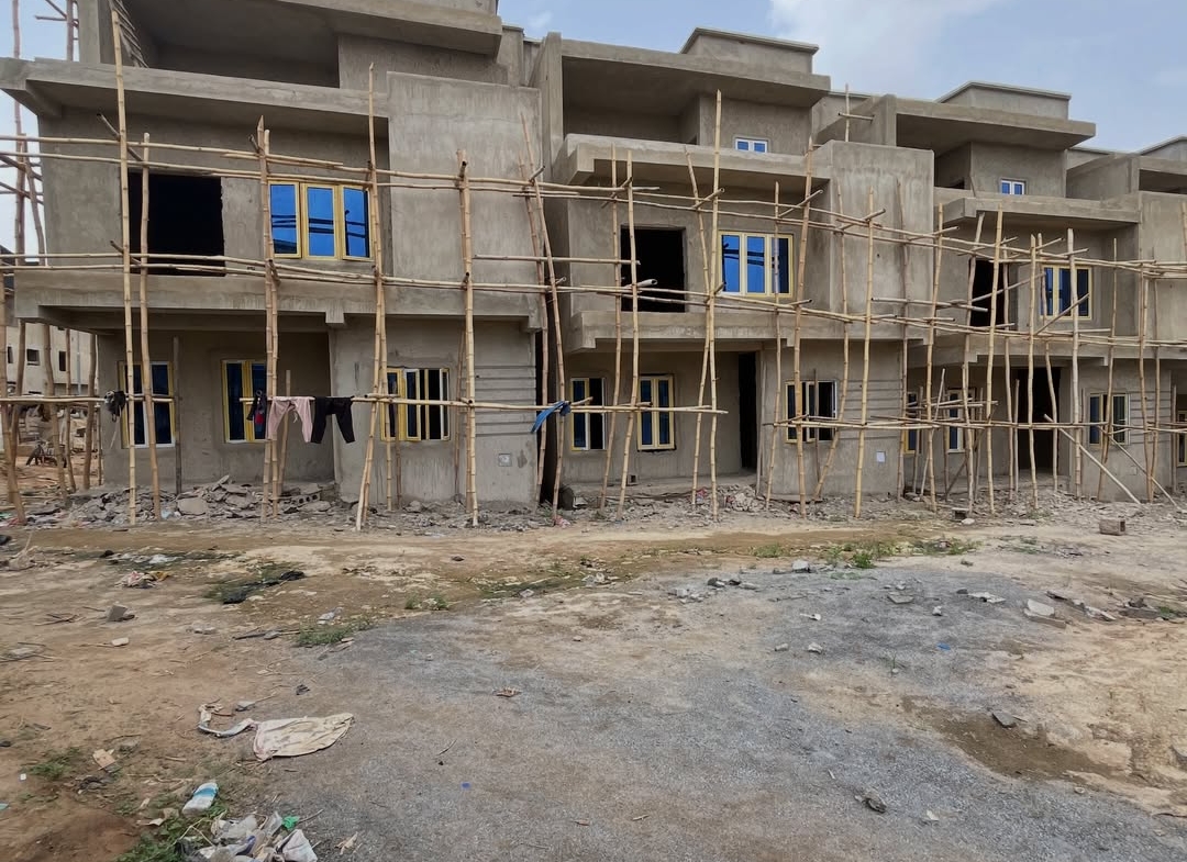 4 bedroom terrace duplex for sale in Apo Resettlement, Abuja