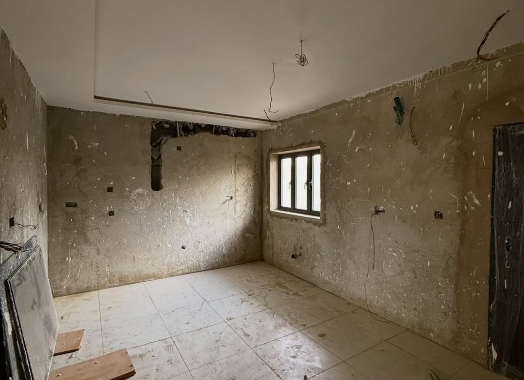 5 bedroom terrace duplex with BQ for sale in Mabushi, Abuja