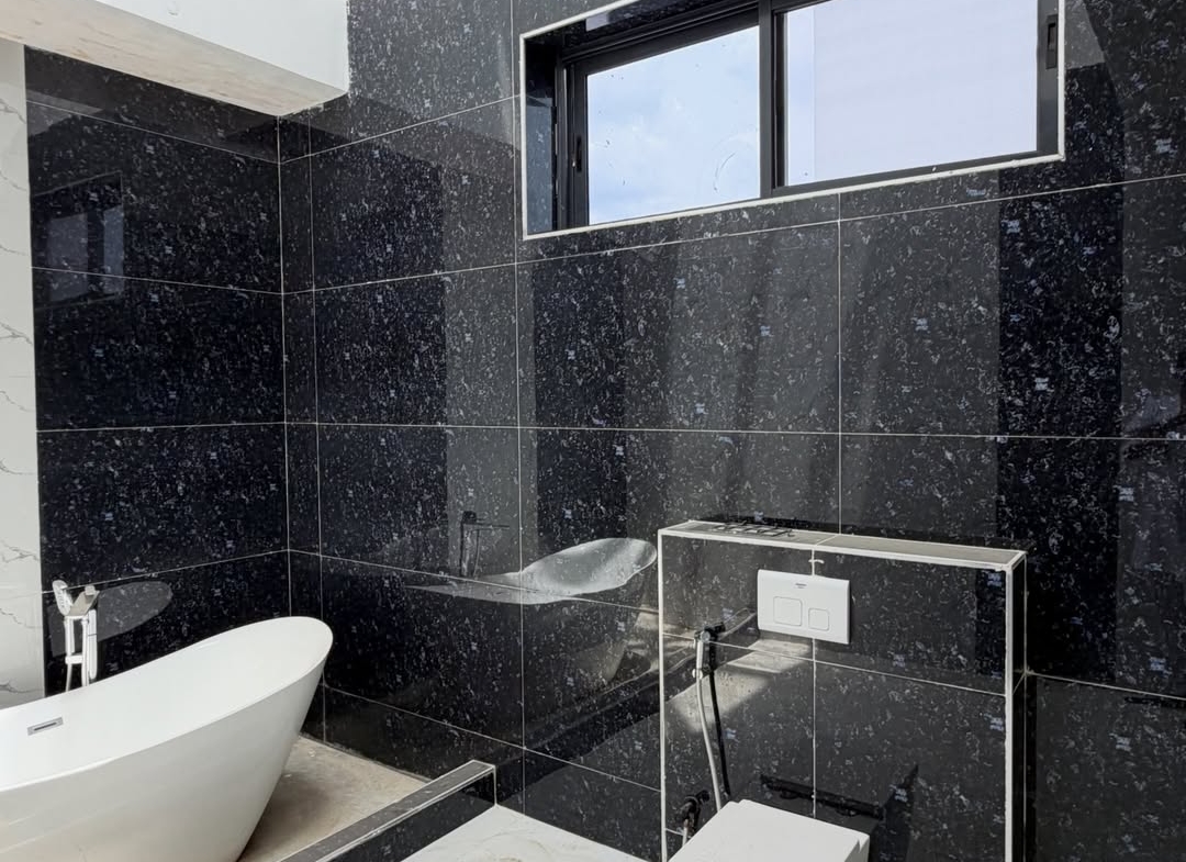 5 bedroom detached duplex for sale in Katampe Extension, Abuj