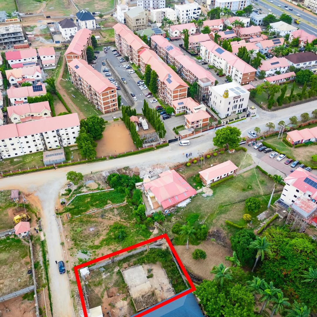 800sqm residential land for sale in Katampe, Abuja