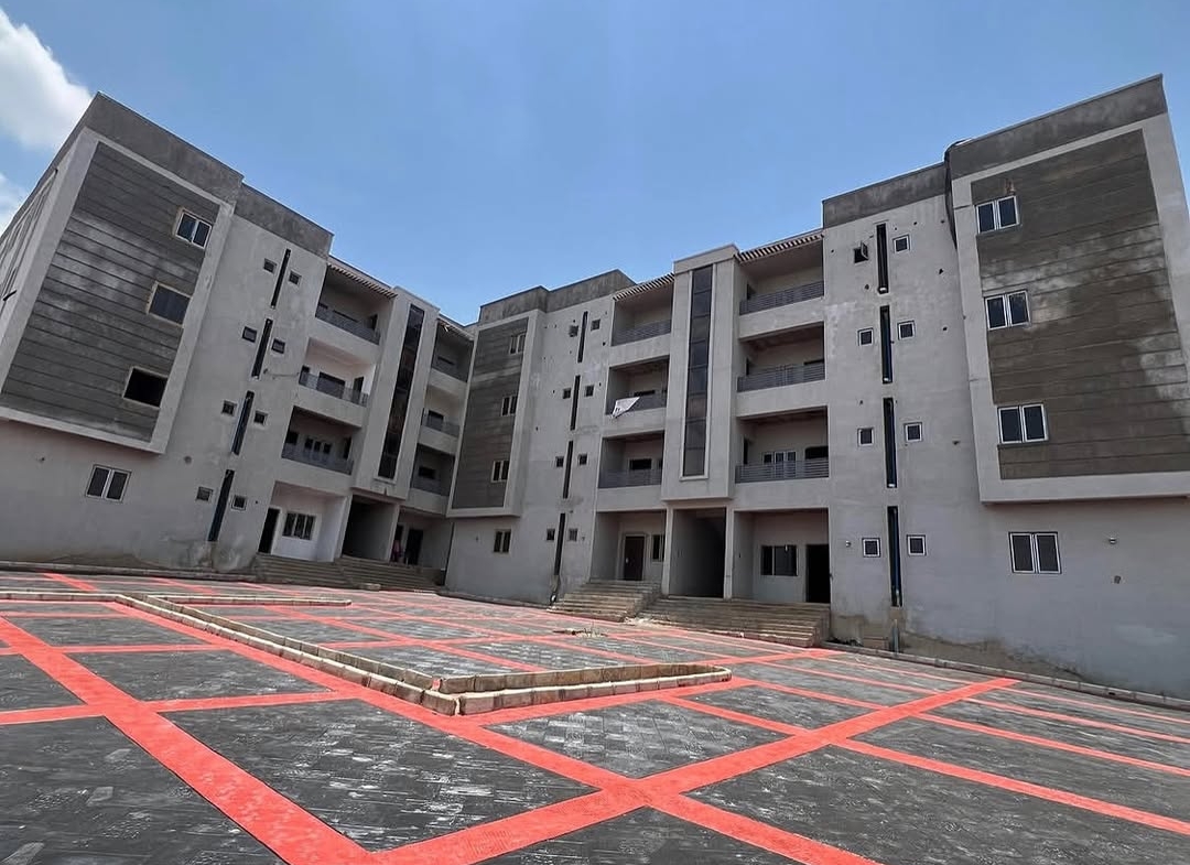 3 bedroom apartment with BQ for sale in Katampe Main, Abuja