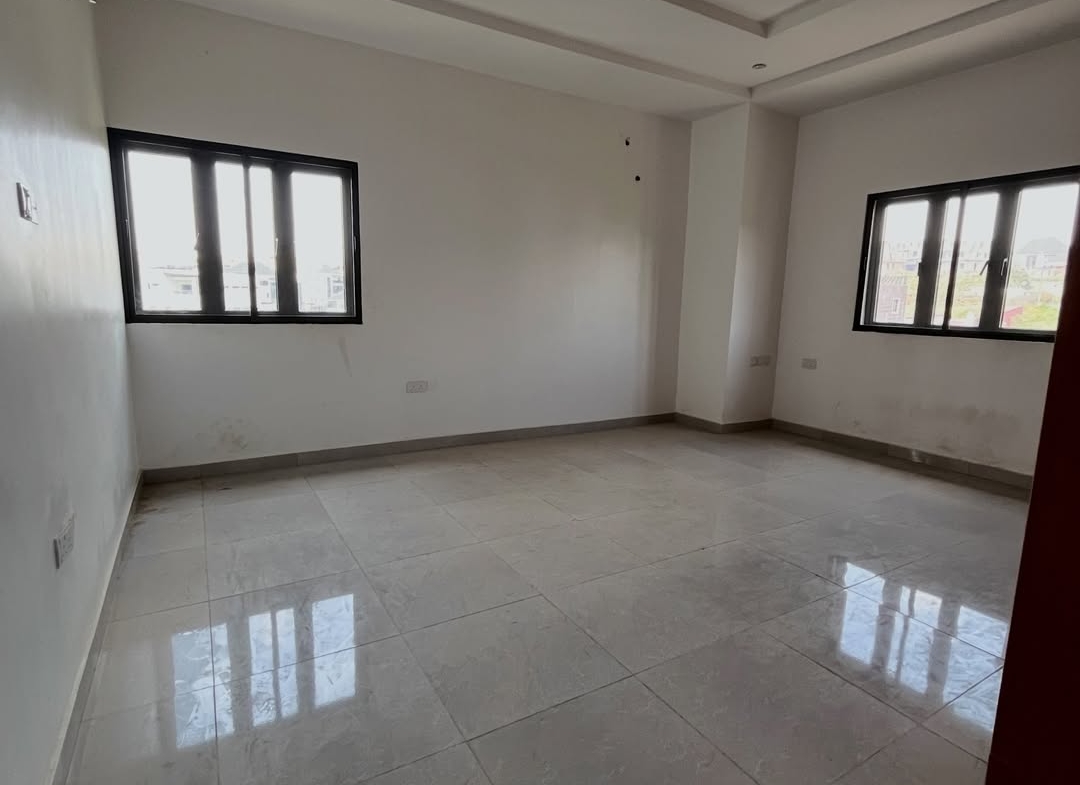 4 bedroom semi-detached duplex for sale in Guzape, Abuja