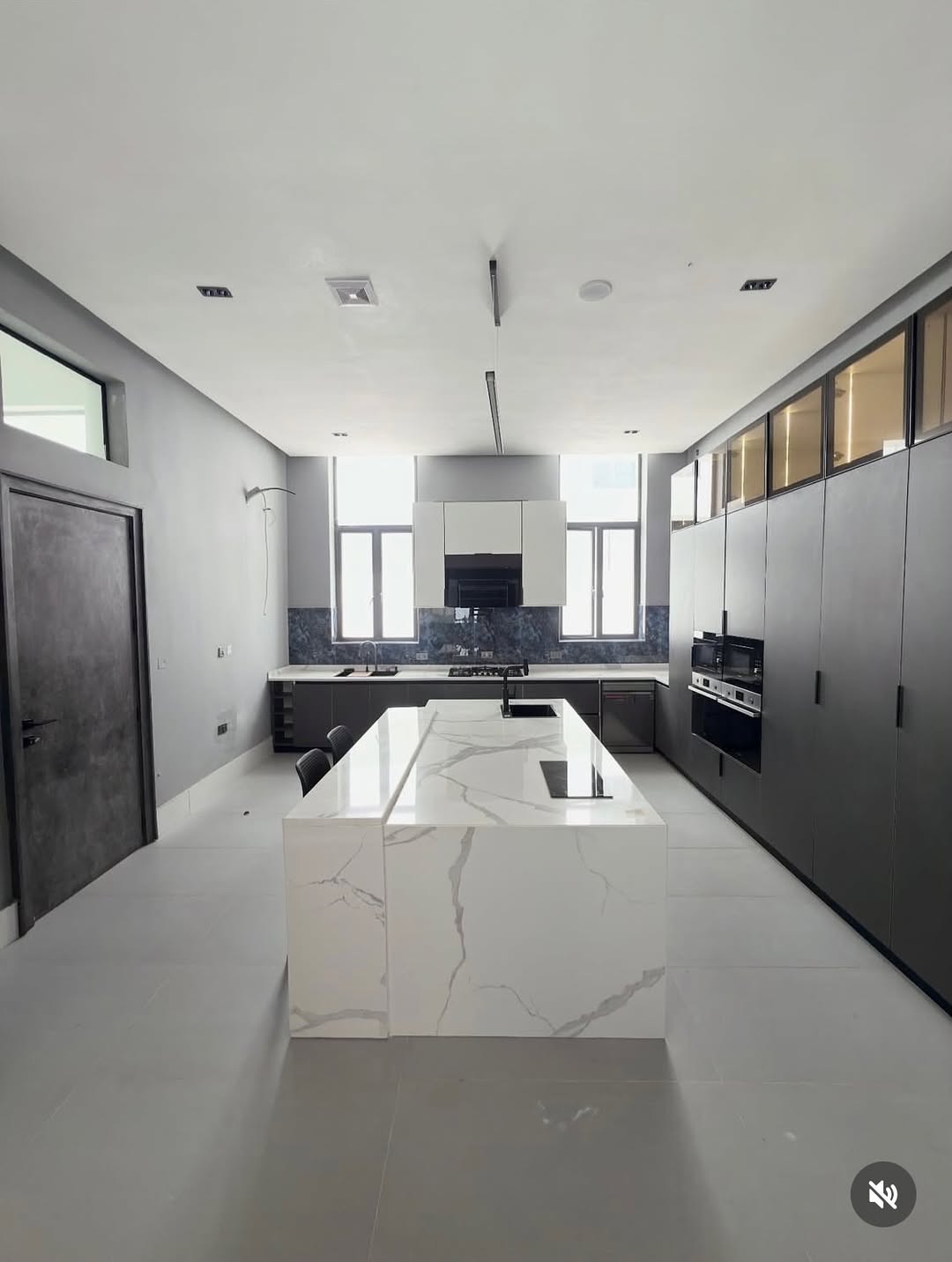 7 bedroom detached duplex with BQ for sale in Asokoro, Abuja