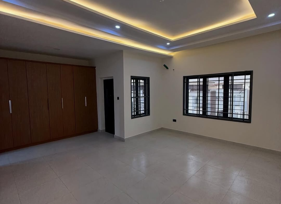 4 bedroom terrace duplex for sale in Jahi, Abuja is a corner unit