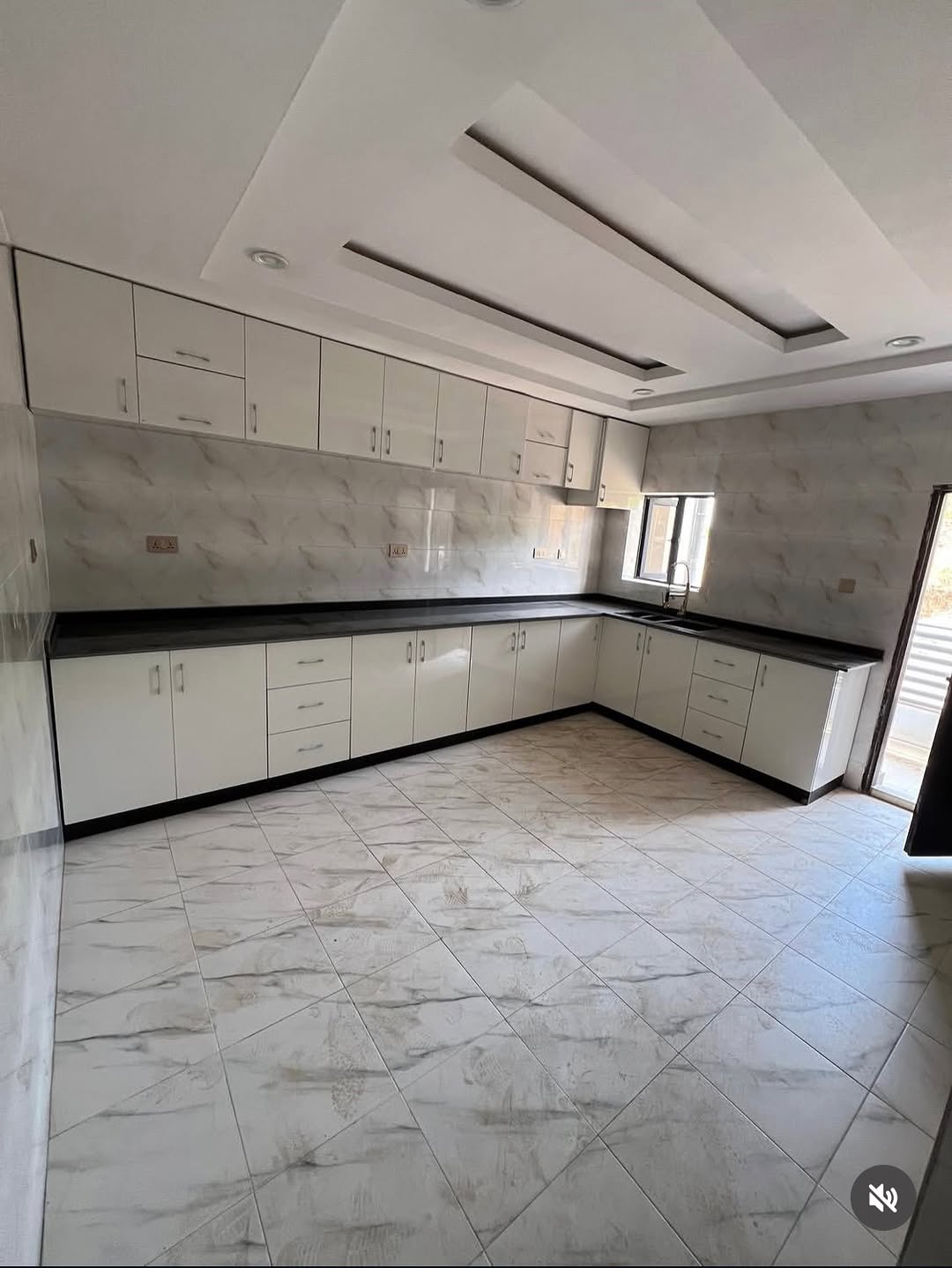 3 bedroom apartment with BQ for sale in Katampe Main, Abuja