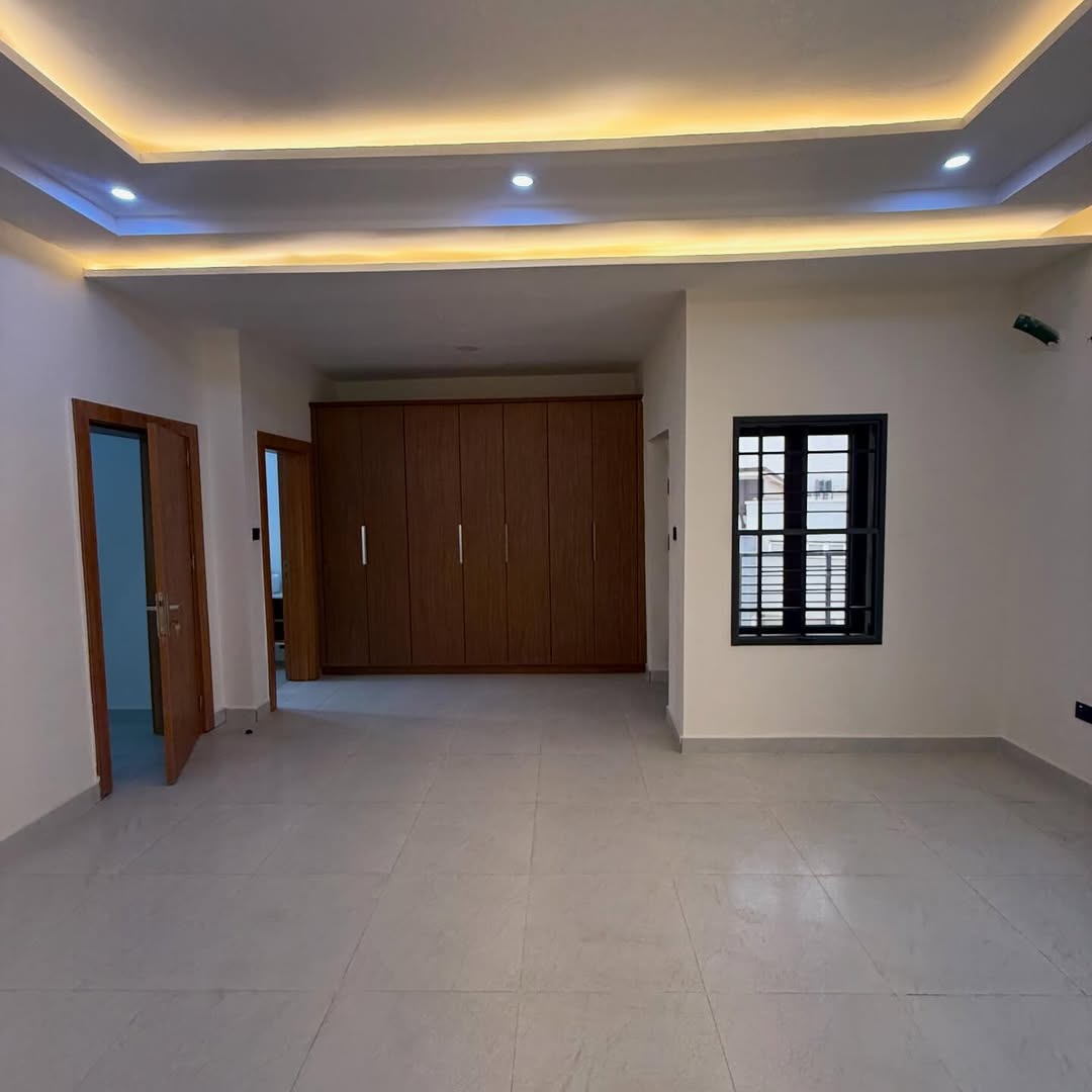 4 bedroom terrace duplex for sale in Jahi, Abuja is a corner unit