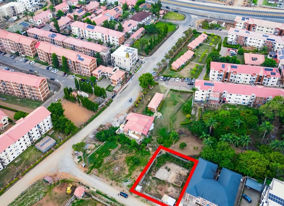 800sqm residential land for sale in Katampe, Abuja