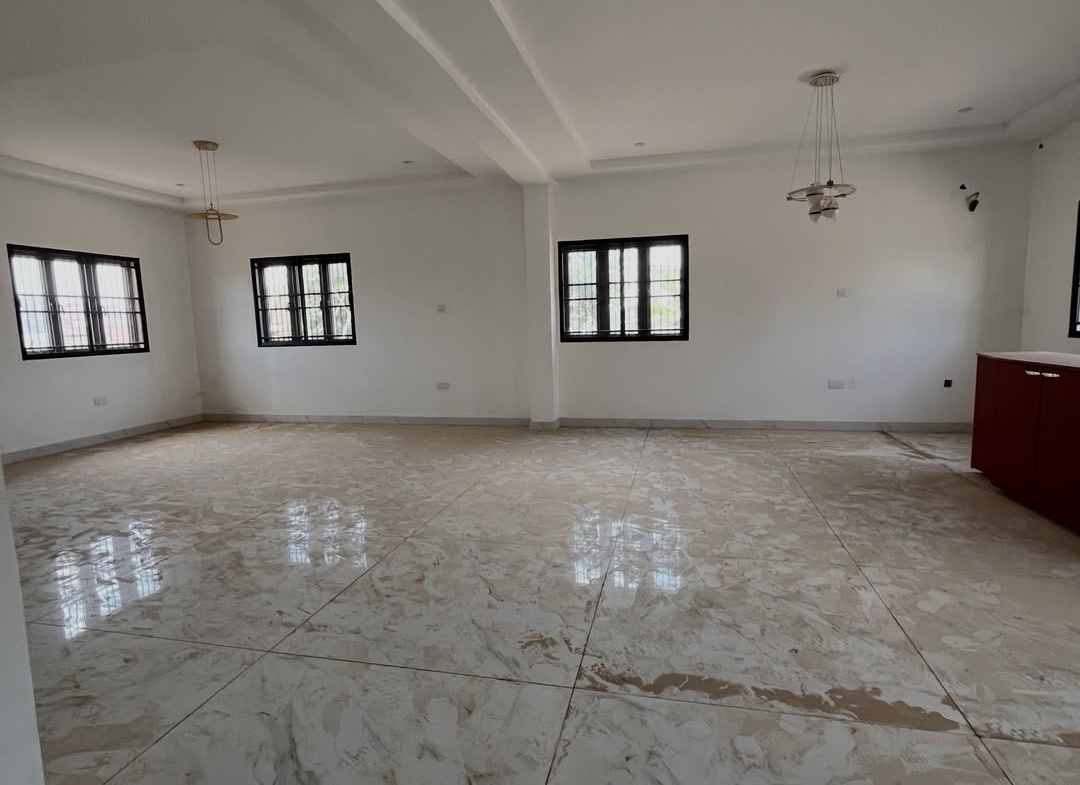4 bedroom semi-detached duplex for sale in Guzape, Abuja