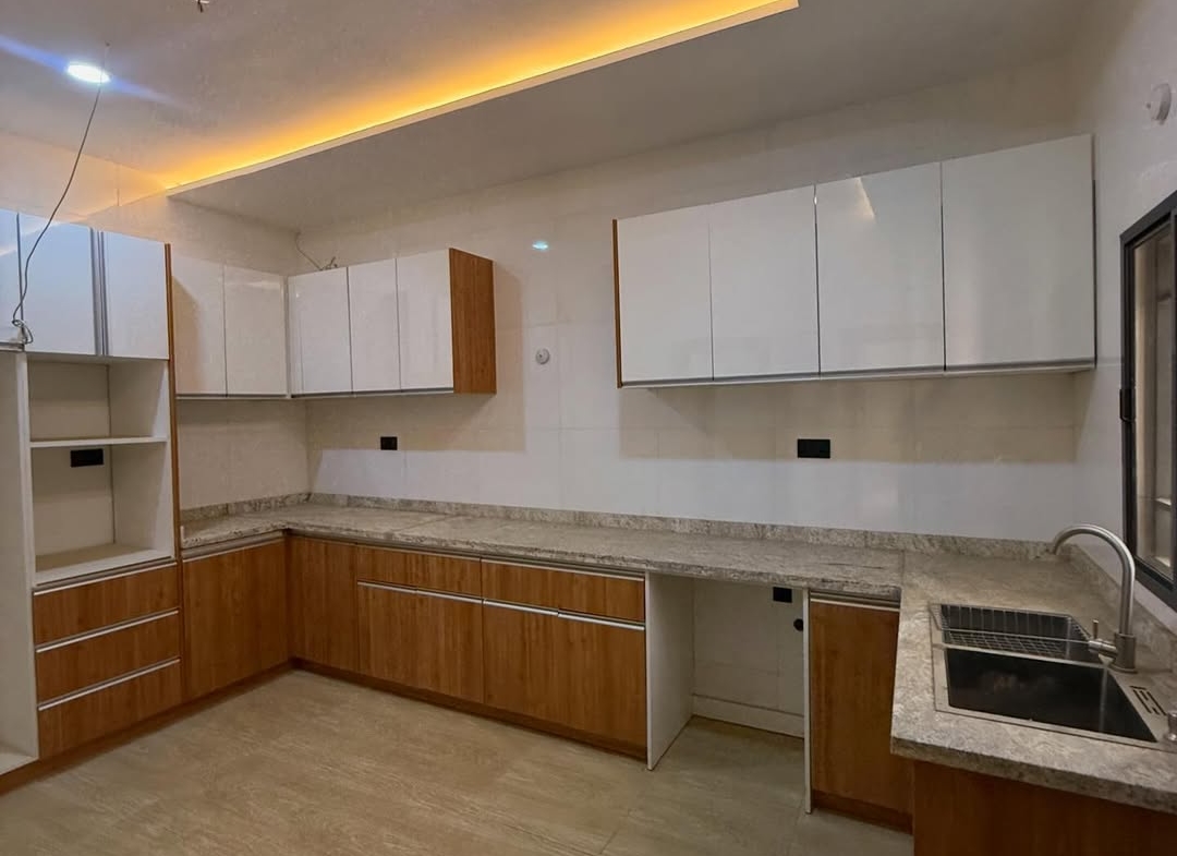 4 bedroom terrace duplex for sale in Jahi, Abuja is a corner unit