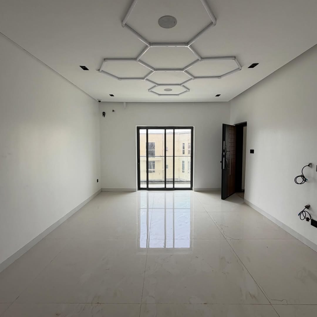 3 bedroom apartment for sale in Jahi, Abuja