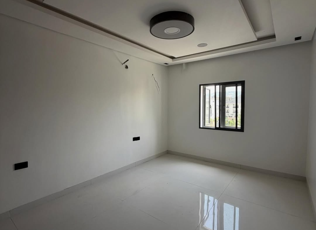 3 bedroom apartment for sale in Jahi, Abuja