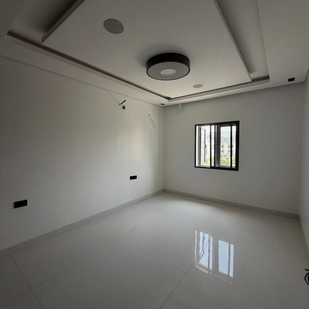 3 bedroom apartment for sale in Jahi, Abuja