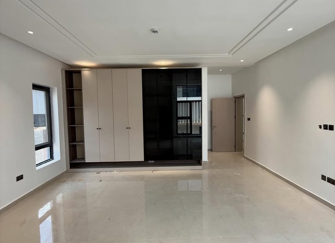 6 bedroom detached duplex for sale in Katampe Extension, Abuja