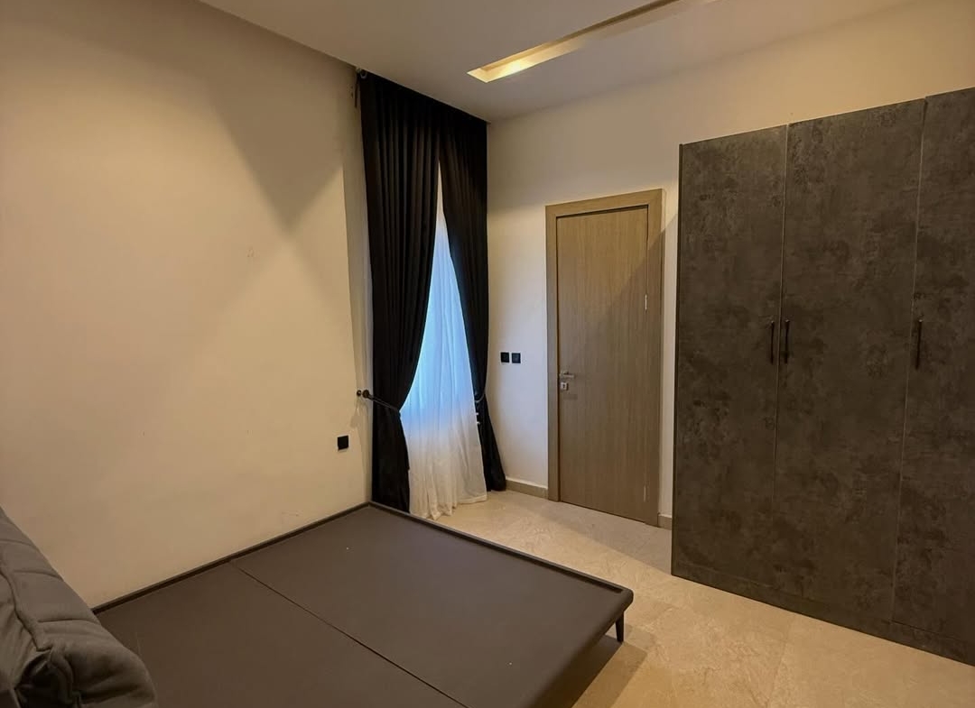 furnished 3 bedroom apartment for sale in Guzape, Abuja