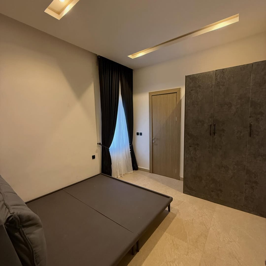 furnished 3 bedroom apartment for sale in Guzape, Abuja