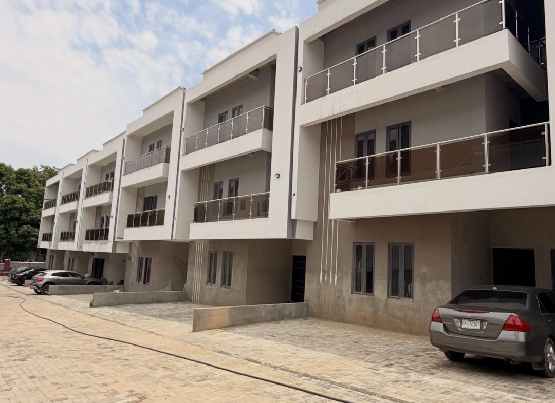 4 bedroom terrace townhouse for sale in Lifecamp, Abuja