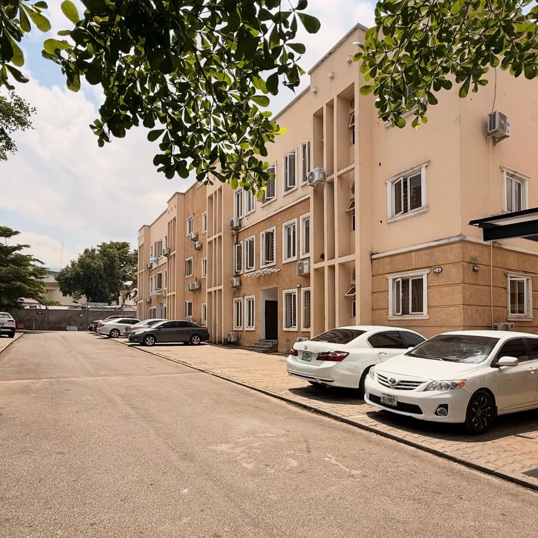 3 bedroom apartment for sale in Brains and Hammers Estate, Garki, Abuja