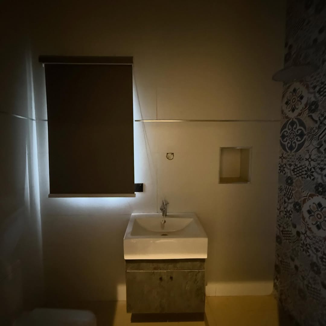 furnished 3 bedroom apartment for sale in Guzape, Abuja