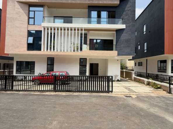 6 bedroom detached duplex for sale in Katampe Extension, Abuja