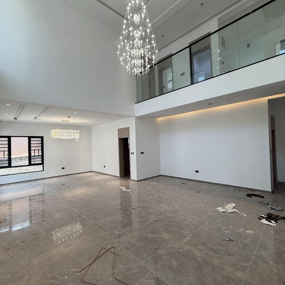6 bedroom detached duplex for sale in Katampe Extension, Abuja