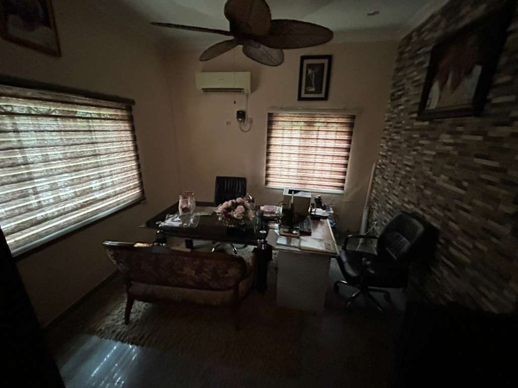 4 bedroom detached house for sale in Sunnyvale Estate, Abuja