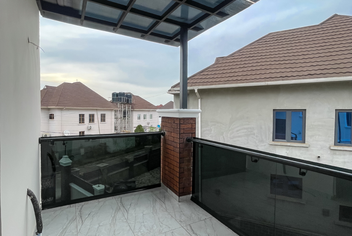 4 bedroom detached duplex with BQ for sale in FO1 Kubwa, Abuja