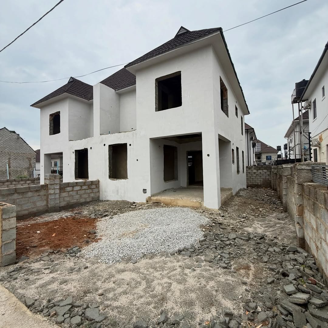 3 bedroom semi-detached duplex for sale in FO1 Kubwa, Abuja