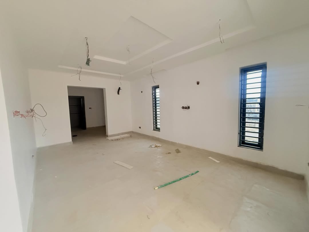 5 bedroom detached duplex with BQ for sale in Mabushi, Abuja