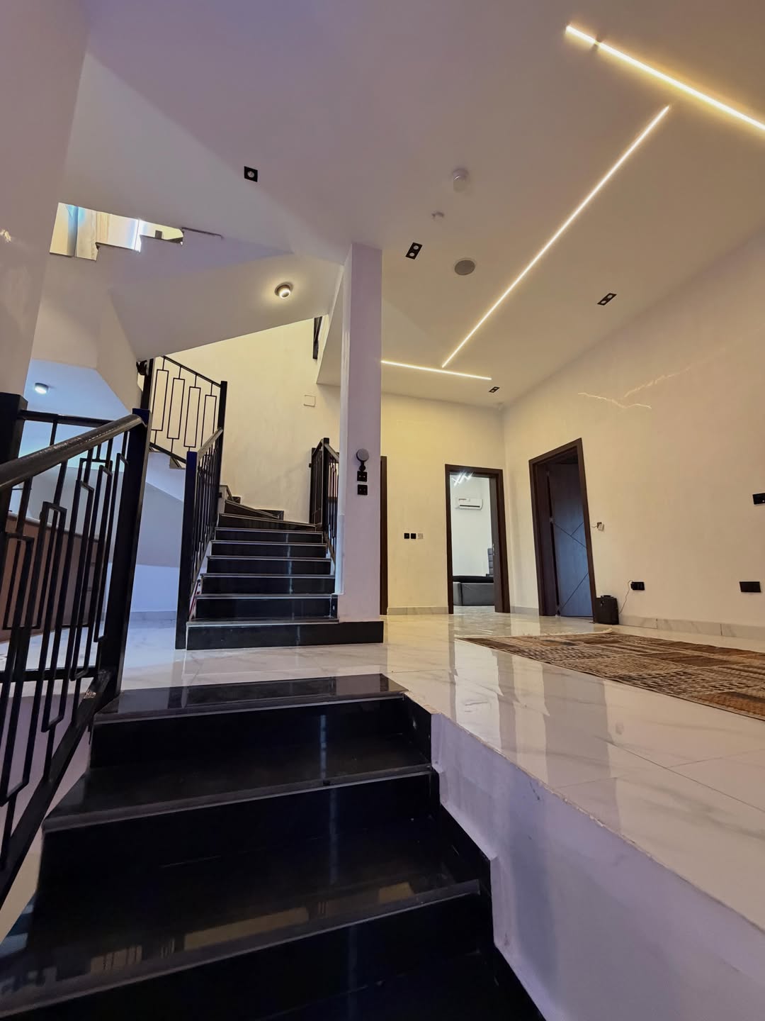 4 bedroom automated detached duplex for sale in Jahi, Abuja