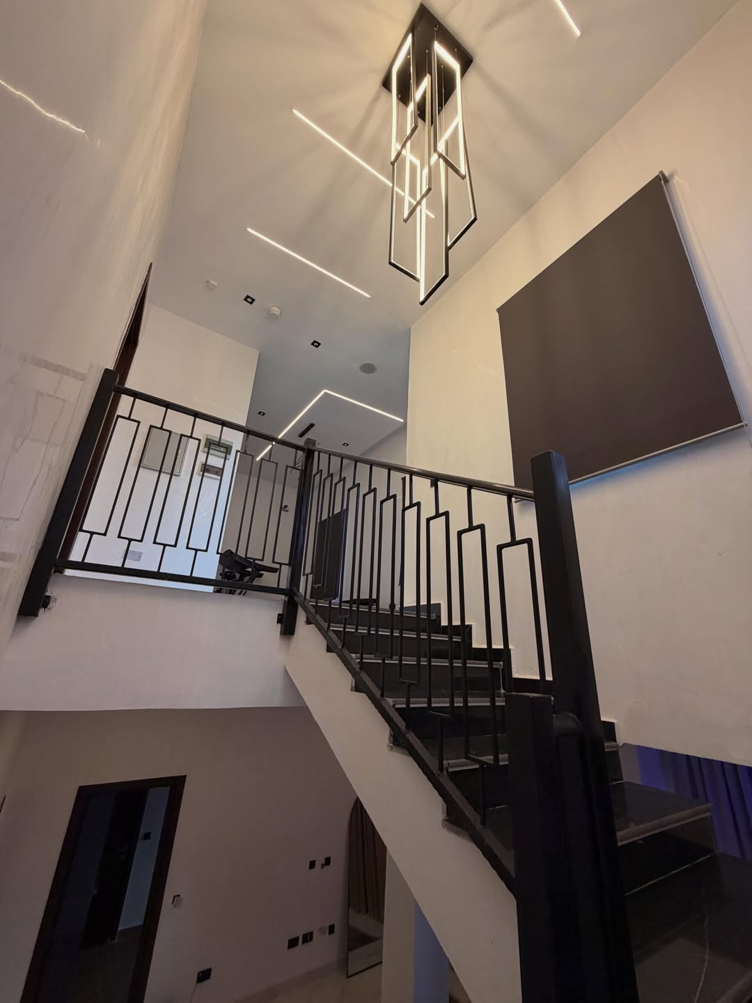 4 bedroom automated detached duplex for sale in Jahi, Abuja