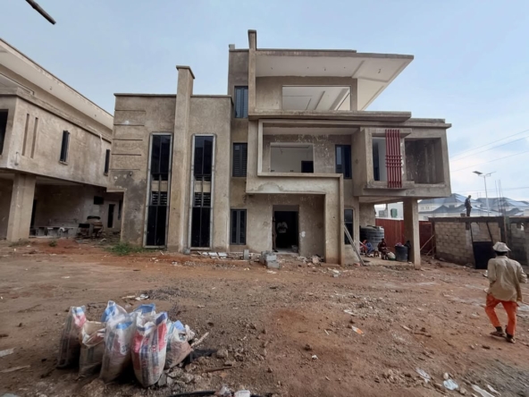 5 bedroom detached duplex with BQ for sale in Mabushi, Abuja