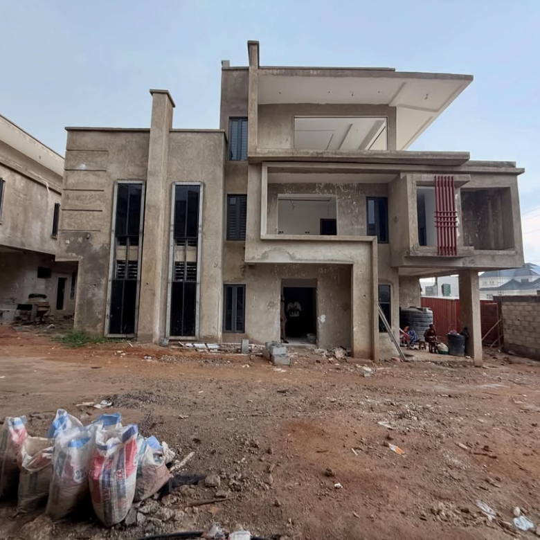 5 bedroom detached duplex with BQ for sale in Mabushi, Abuja