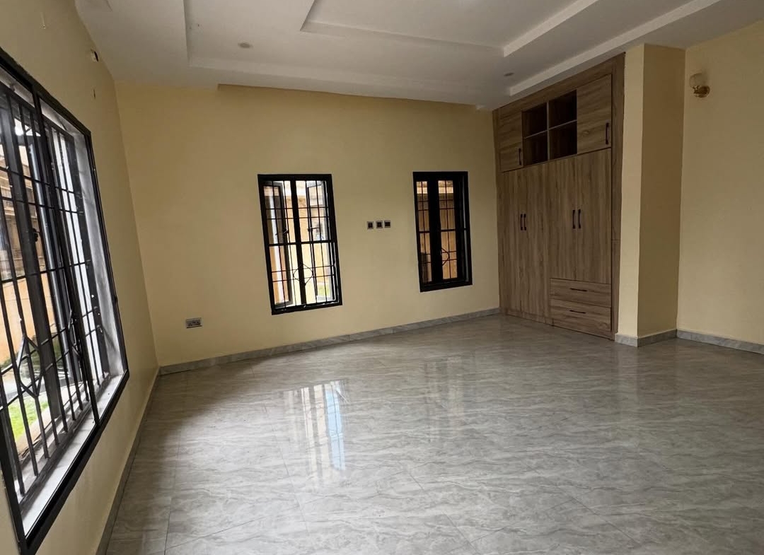 4 bedroom semi-detached duplex for rent in Apo Dutse, Abuja