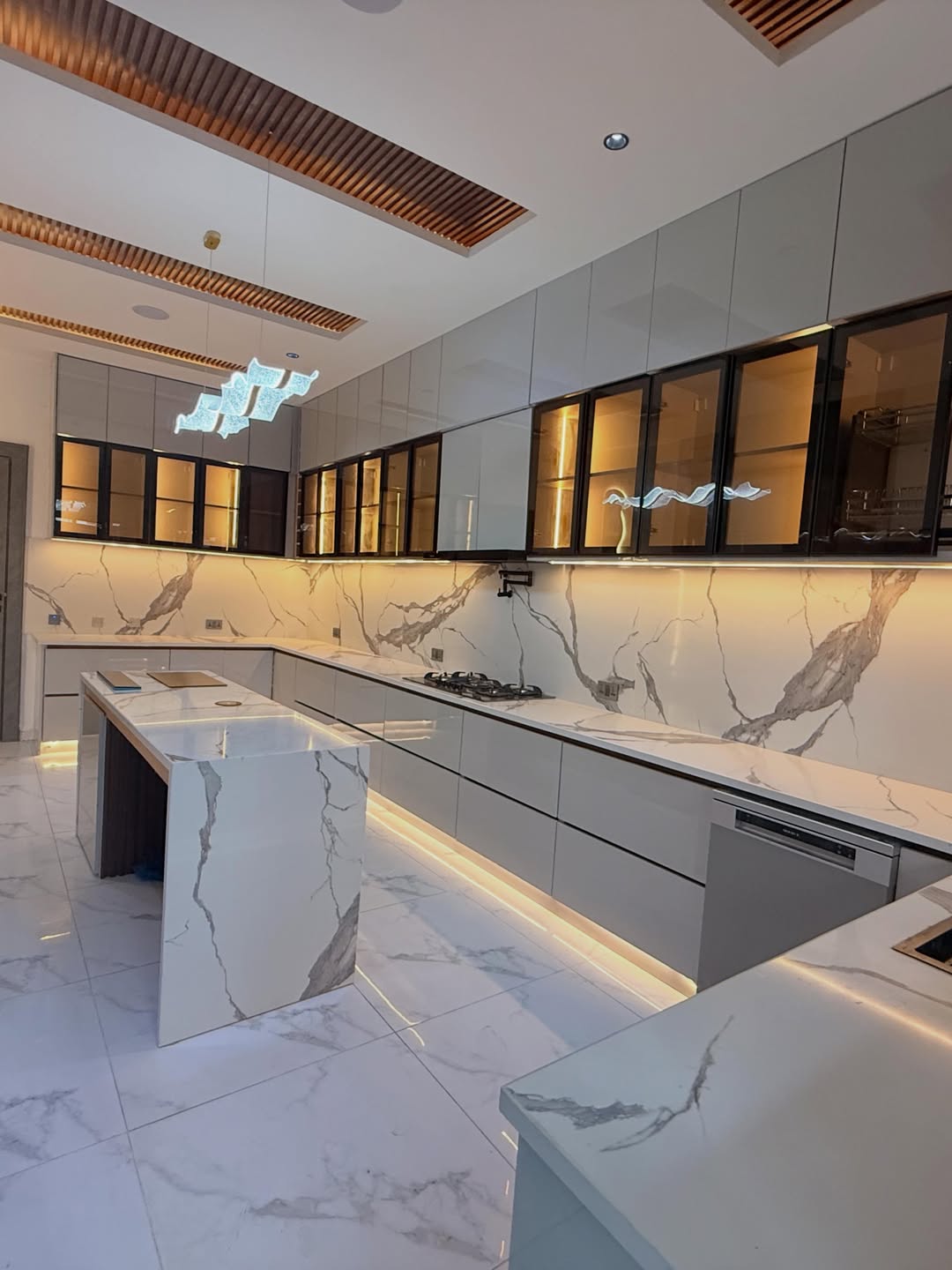 4 bedroom terrace townhouse with BQ for sale in Utako, Abuja