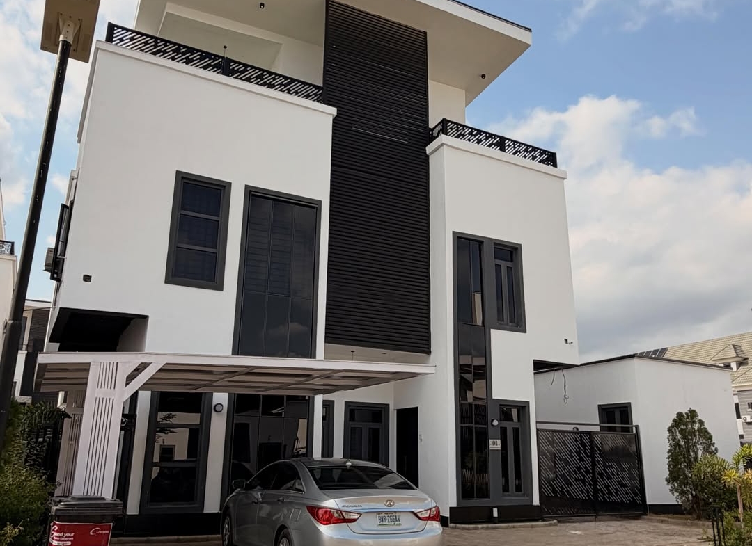 4 bedroom automated detached duplex for sale in Jahi, Abuja
