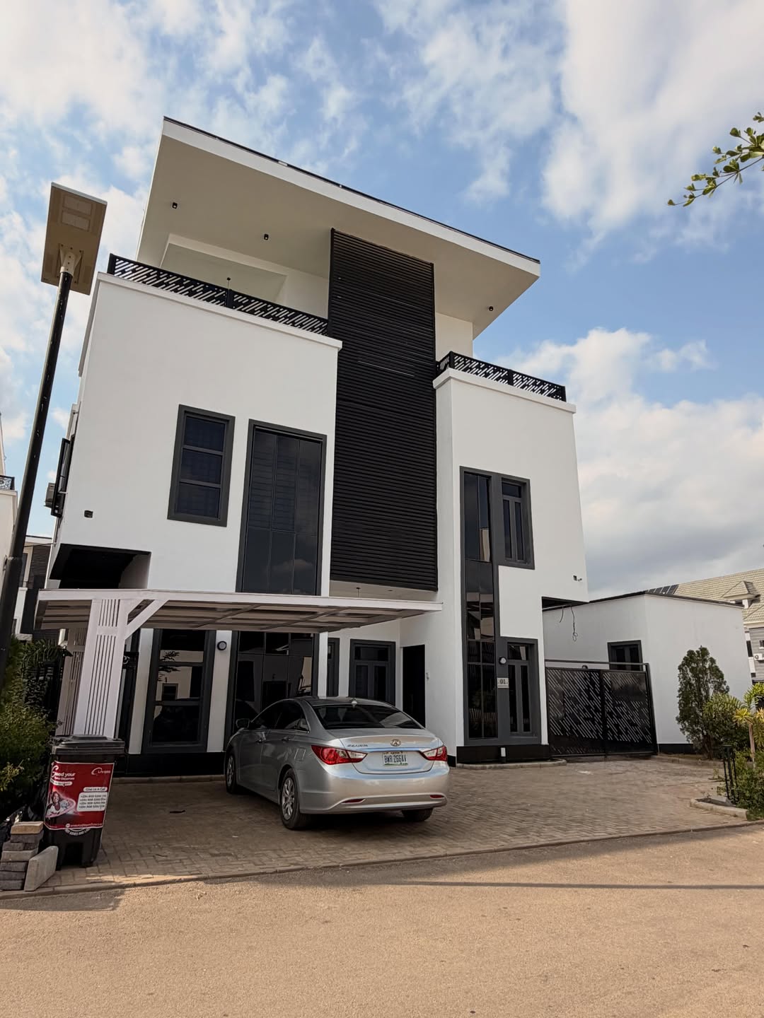 4 bedroom automated detached duplex for sale in Jahi, Abuja