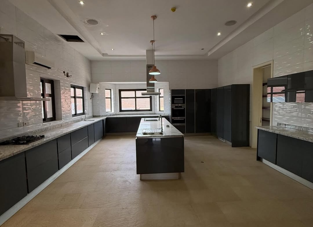 apartment complex for sale in Maitama, Abuja