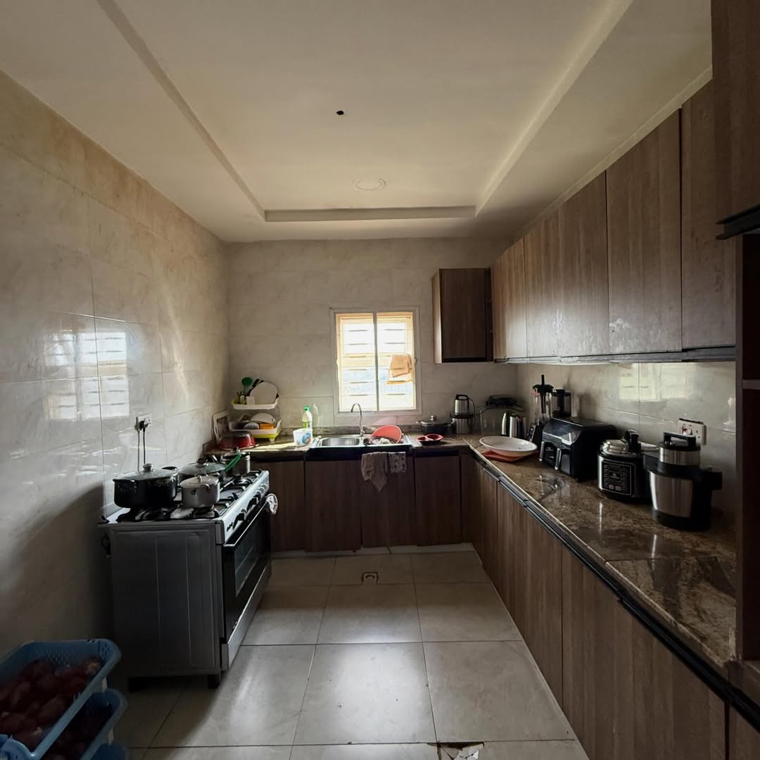 3 bedroom flat with BQ for sale in Galadimawa, Abuja