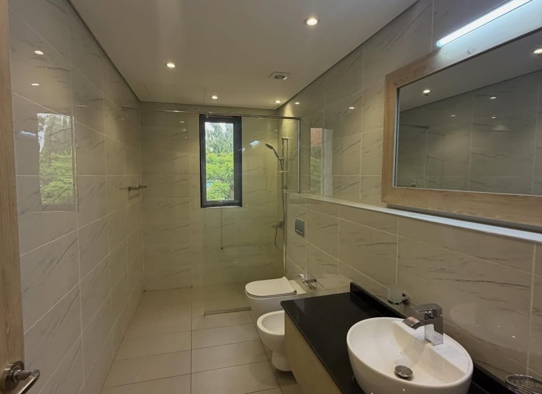 6 bedroom villa for rent in Apo Legislative Quarters, Abuja