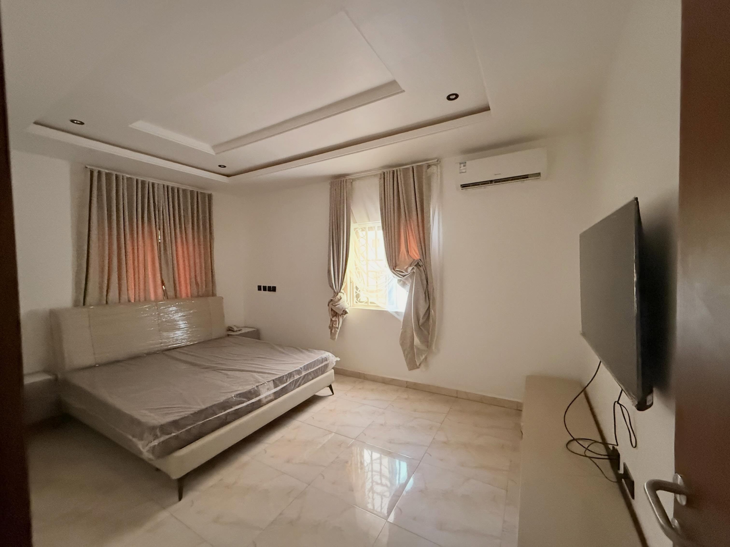 6 bedroom fully furnished detached duplex for sale in Galadimawa, Abuja