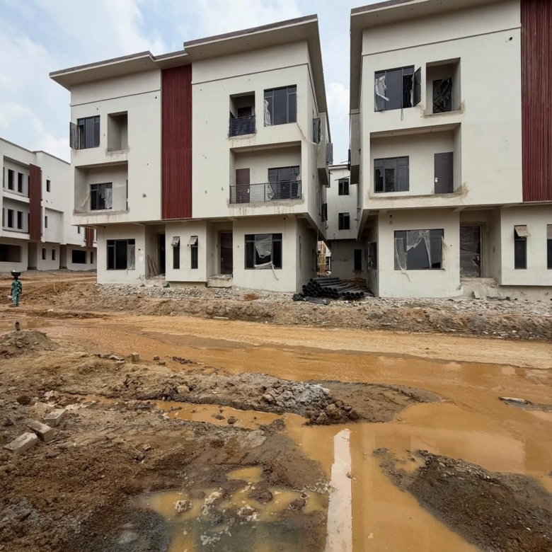 4 bedroom detached duplex carcass for sale in NAF Valley Estate, Asokoro, Abuja