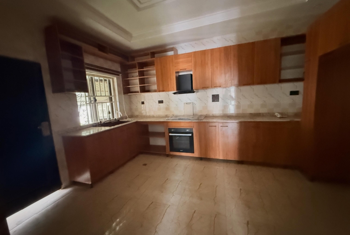 6 bedroom fully furnished detached duplex for sale in Galadimawa, Abuja
