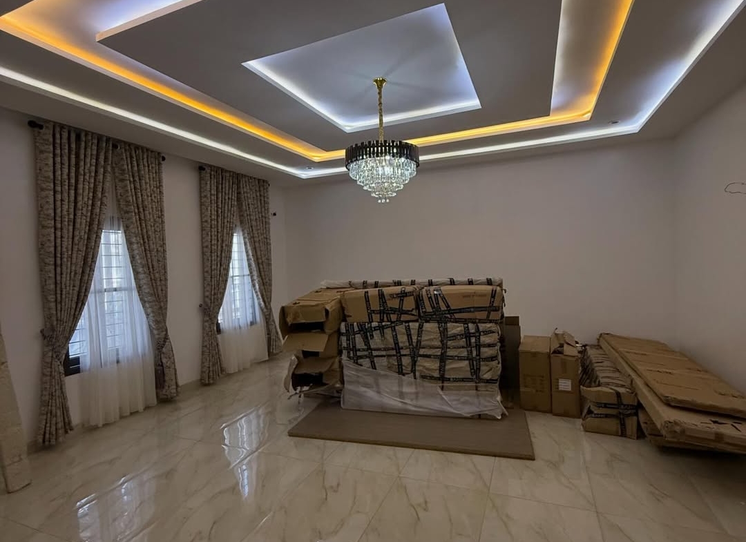 5 bedroom semi-detached duplex for sale in Asokoro, Abuja