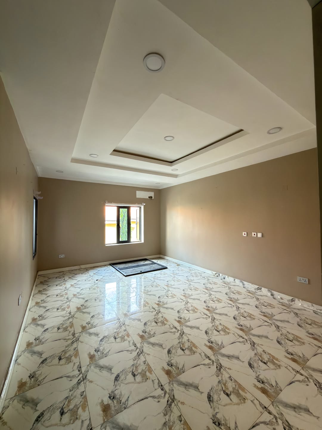4 bedroom terrace duplex with BQ for sale in Wuse 2, Abuja