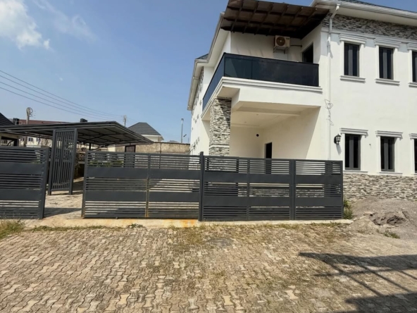 5 bedroom semi-detached duplex for sale in Asokoro, Abuja
