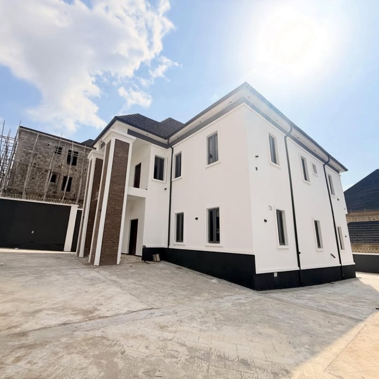 5 bedroom detached duplex for sale in Galadimawa, Abuja
