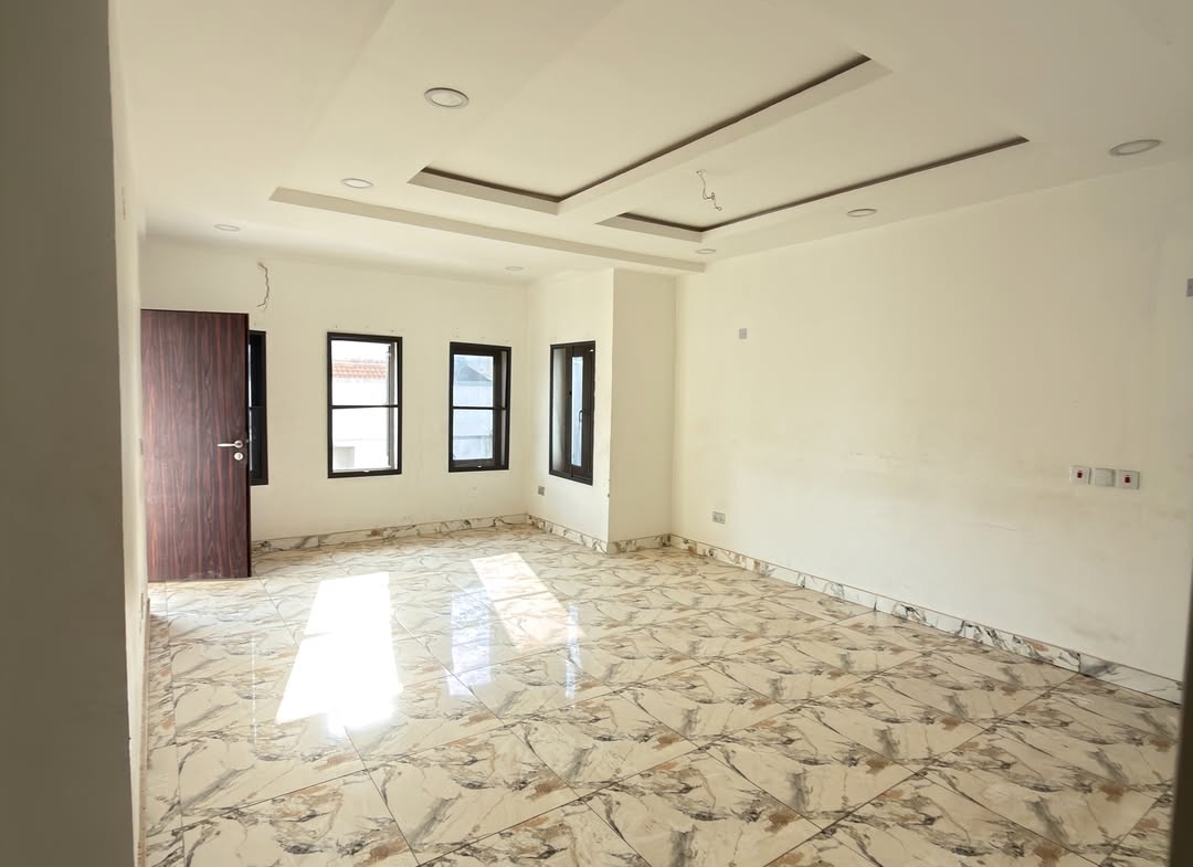 4 bedroom terrace duplex with BQ for sale in Wuse 2, Abuja