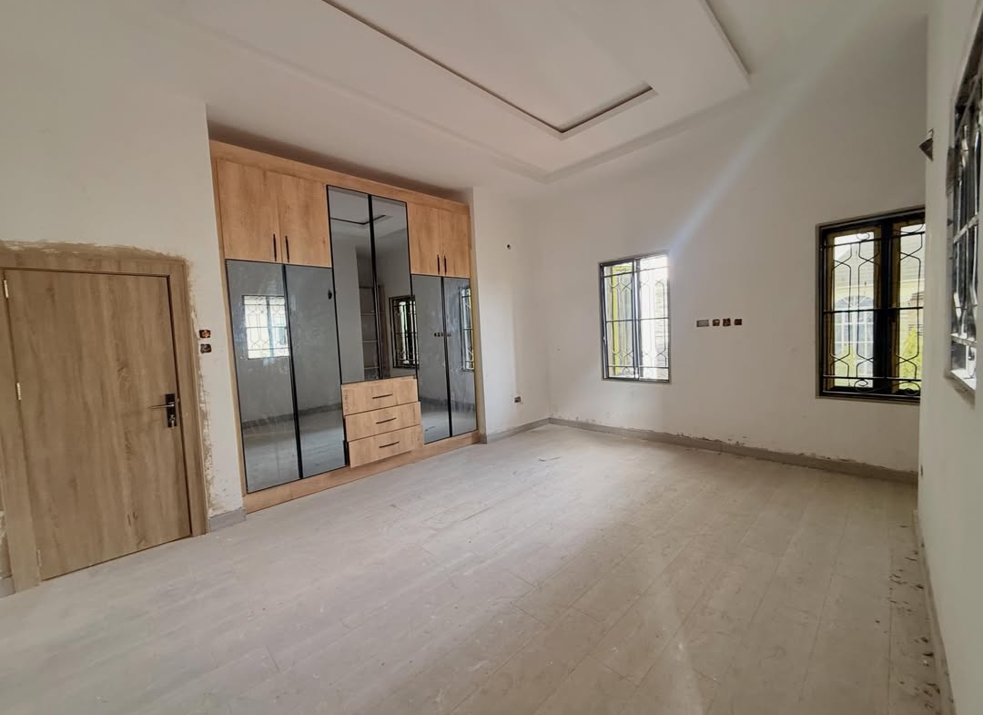 5 bedroom detached duplex with 2BQ for sale in Galadimawa, Abuja